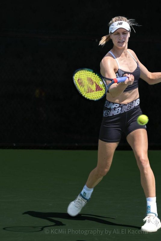 EUGNIE BOUCHARD Training in Montreal 08/12/2023