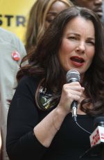FRAN DRESCHER at SAG Strike in New York 08/01/2023