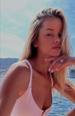 FRIDA AASEN - Instagram Photos 08/08/2023