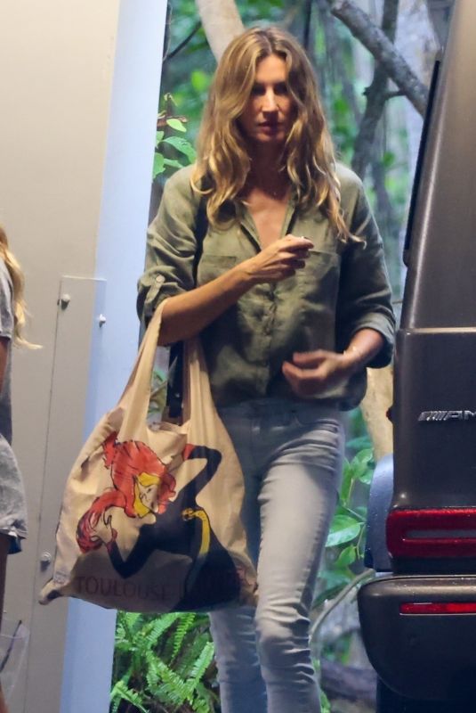 GISELE BUNDCHE Out in Miami 08/16/2023
