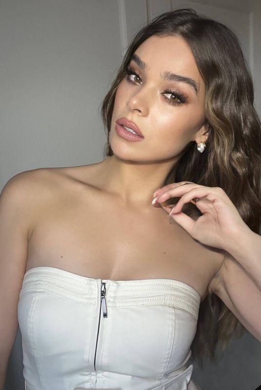 HAILEE STEINFELD at a Photoshoot, August 2023
