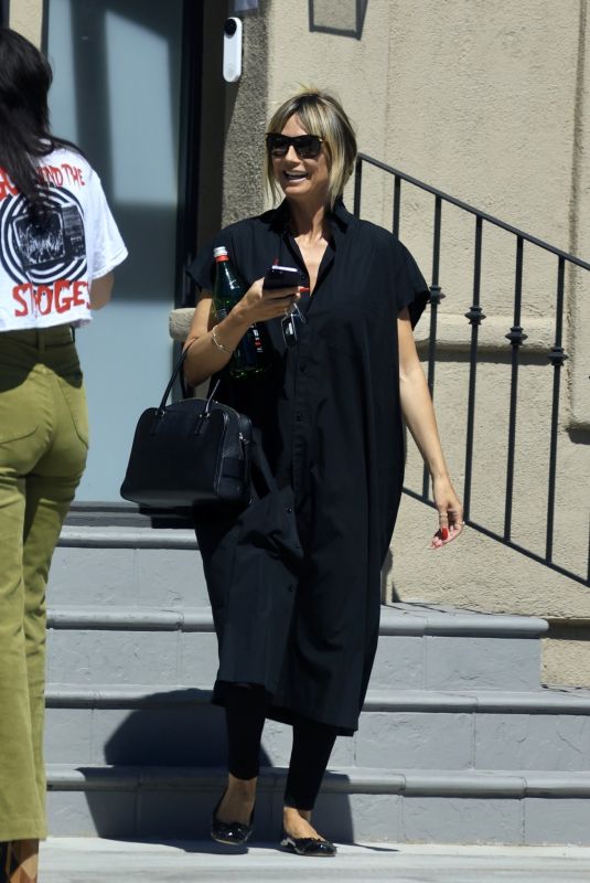 HEIDI KLUM Leaves a Fitting in Beverly Hills 08/17/2023