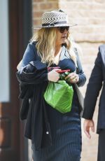 JENNIFER COOLIDGE Out and About in New York 08/05/2023
