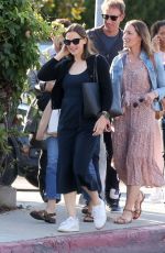 JENNIFER GARNER Arrives at a Meeting with Friends in Los Angeles 08/21/2023 