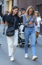 JENNIFER GARNER Out in New York 08/08/2023
