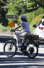 JENNIFER GARNER Out Riding a Bike in Brentwood 08/27/2023