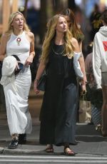 JENNIFER LAWRENCE, MOLLY HOWARD and TRACY DUBB Out for Dinner at Via Carota in New York 08/22/2023