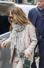 JENNIFER LOPEZ Shopping for Jewellery at Grays Antique Market in London 08/04/2023