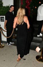 JENNY MCCARTHY Out for Dinner with Friends and Family at Catch Steakhouse in West Hollywood 08/05/2023