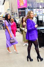 JESSICA ALBA and LIZZY MATHIS Leaves Good Morning America in New York 08/17/2023