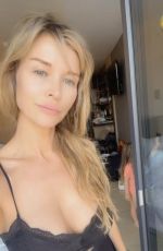 JOANNA KRUPA - Instagram Photos 08/11/2023