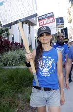 JUSTINE BATEMAN t SAG-Aftra and WGA Picket Line at Netflix Offices in Los Angeles 08/14/2023