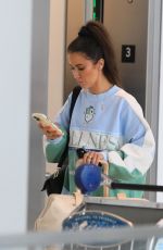 KAITLYN BRISTOWE Arrives at LAX Airport in Los Angeles 08/10/2023