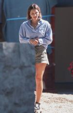 KATHARINE MCPHEE Checking Out Progress of Their New House in Brentwood 08/25/2023