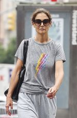 KATIE HOLMES Leaves a Gym in New York 08/10/2023