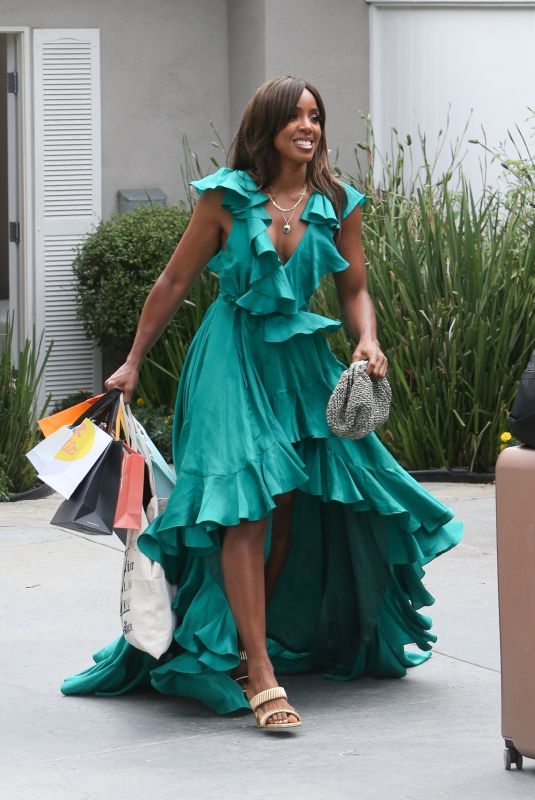 KELLY ROWLAND Arrives at Day of Indulgence Event in Los Angeles 08/13/2023