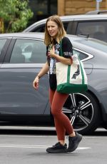 KRISTEN BELL Shopping at Lazy Acres Market in Los Feliz 08/09/2023