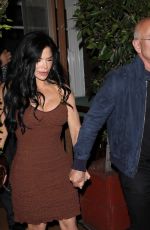 LAUREN SANCHEZ and Jeff Besoz Leaves Giorgio Baldi in Santa Monica 08/25/2023