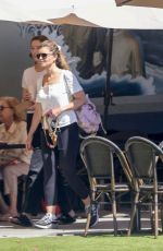 MARIA SHRIVER and CHRISTINA SCHWARZENEGGER on a Family Breakfast in Santa Monica 08/30/2023