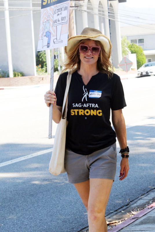 MISSI PYLE Stands in Solidarity with SAG Strike in Hollywood 08/02/2023