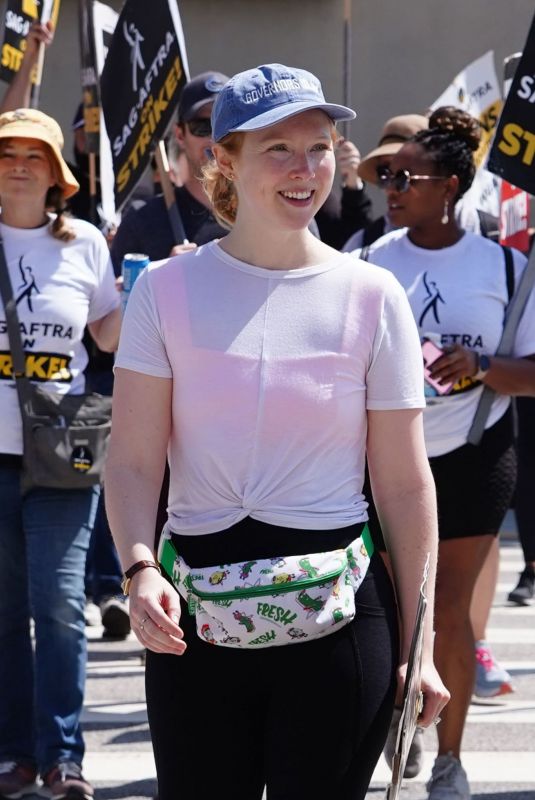 MOLLY C QUINN at Sag-aftra and Wga Strike in Burbank 08/24/2023