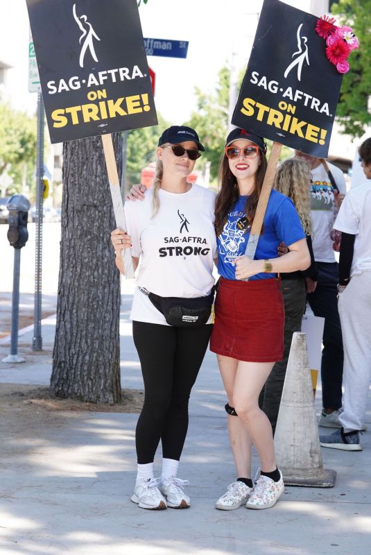 OLIVIA TAYLOR DUDLEY at Sag-aftra and Wga Strike at CBS Studios in Studio City 08/14/2023