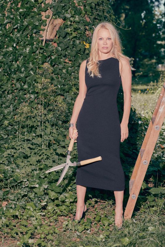 PAMELA ANDERSON for Aritzia Babaton Fall 2023 Campaign