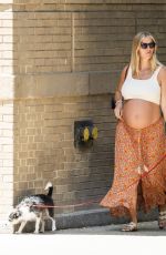 Pregnant TAYLOR NEISEN Out in New York 08/01/2023