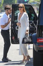 ROSIE HUNTINGTON-WHITELEY Out for Lunch with a Friend at San Vicente Bungalows in West Hollywood 08/18/2023