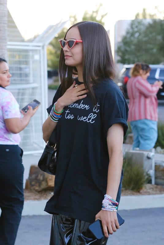 SAOFIA CARSON Arrives at Taylor Swift
