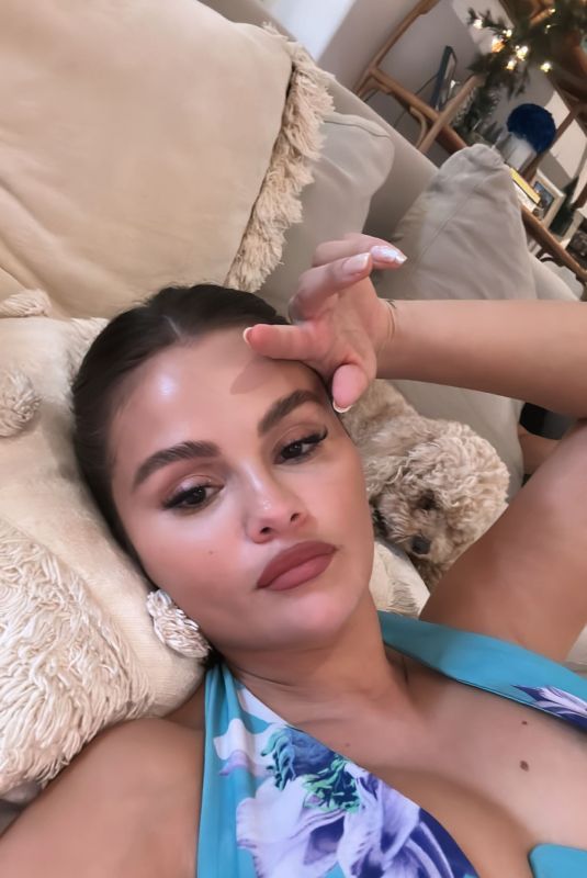 SELENA GOMEZ - Instagram Photos 08/05/2023