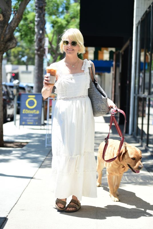 SELMA BLAIR Out with Her Dog in Los Angeles 08/02/2023