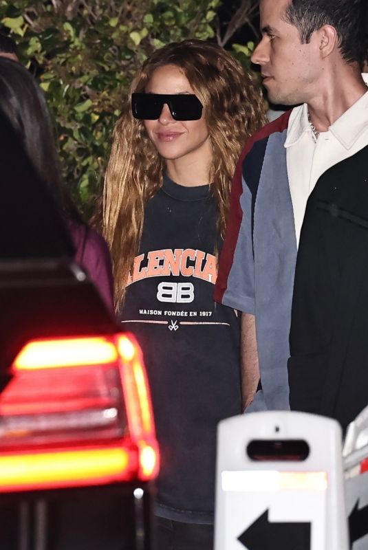 SHAKIRA on a Late Night Dinner with Friends at Nobu in Malibu 08/12/2023