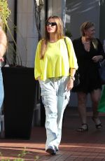 SOFIA VERGARA Out Shopping with Friends in Pacific Palisades 08/17/2023