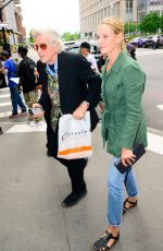 UMA THURMAN Arrives for Robert De Niro