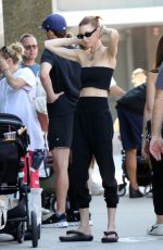WHITNEY PORT Shopping at at Farmer