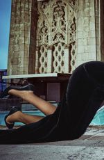 ZENDAYA in Elle Magazine, September 2023