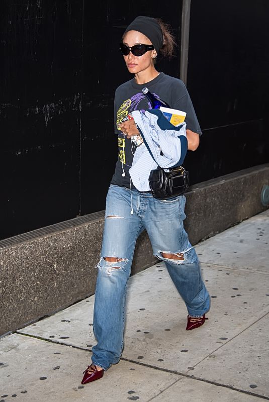 ADWOA ABOAH at Victoria