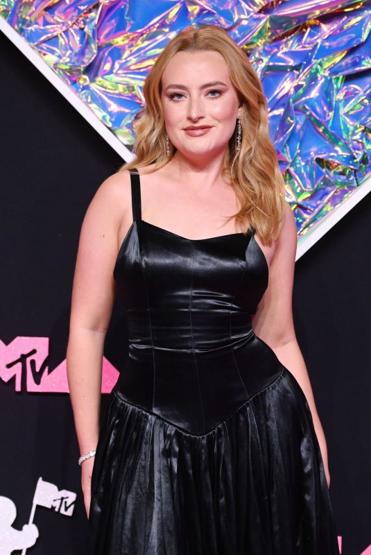 AMELIA DIMOLDENBERG at 2023 MTV Video Music Awards in Newark 09/12/2023