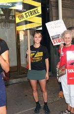ANNASOPHIA ROBB at SAG-AFTRA and WGA strike in New York 09/14/2023