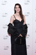 ANNE HATHAWAY at Met Opera Fall 2024 Opening Night at Metropolitan Opera House in New York 09/26/2023
