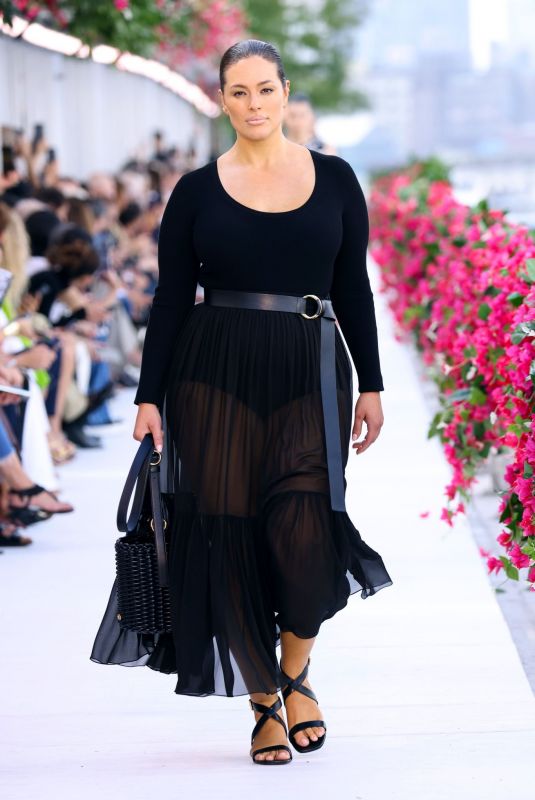 ASHLEY GRAHAM at Michael Kors Spring 2024 Ready to Wear Runway Show in New Yor 09/11/2023