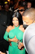 CARDI B Arrivevs at Her VMA