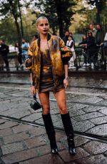 CAROLINE DAUR at Attico Spring/Summer 2024 Womenswear Fashion Show in Milan 09/23/2023