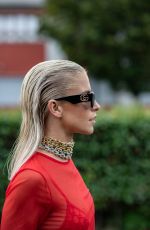CAROLINE DAUR at Gucci Ancora Spring/Summer 2024 Womenswear Fashion Show at Fashion Week in Milan 09/22/2023