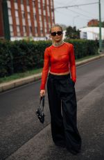 CAROLINE DAUR at Gucci Ancora Spring/Summer 2024 Womenswear Fashion Show at Fashion Week in Milan 09/22/2023