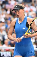 CAROLINE WOZNIACKI at US Open 4th Round 09/03/2023