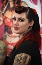 CERVENA FOX Puts on a Show at Girl