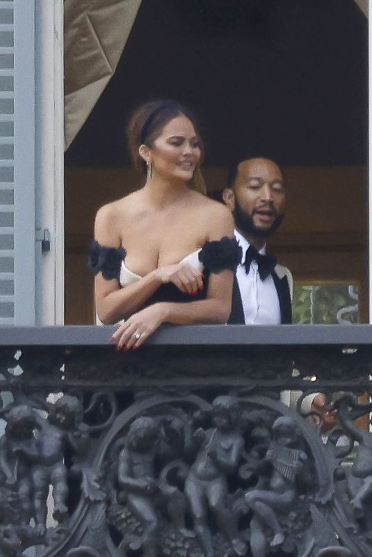 CHRISSY TEIGEN and John Legend on Balcony of Villa Passalacqua in Como 09/16/2023