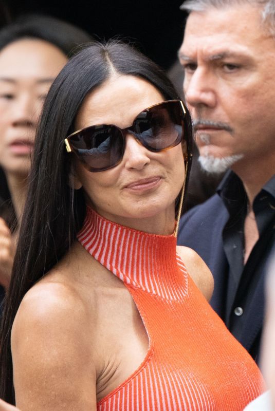 DEMI MOORE Arrives at Fendi Fashion Show in Milan 09/20/2023